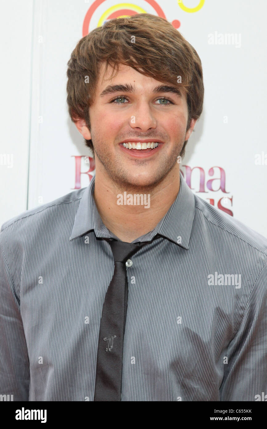 Hutch Dano at arrivals for RAMONA AND BEEZUS Premiere, Madison Square