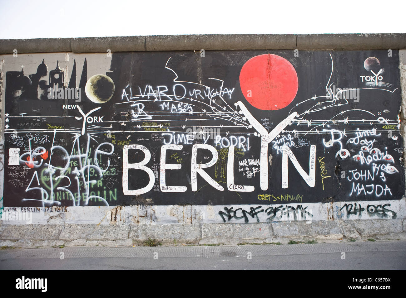 Graffiti on Berlin Wall, Berlin, Germany Stock Photo Alamy