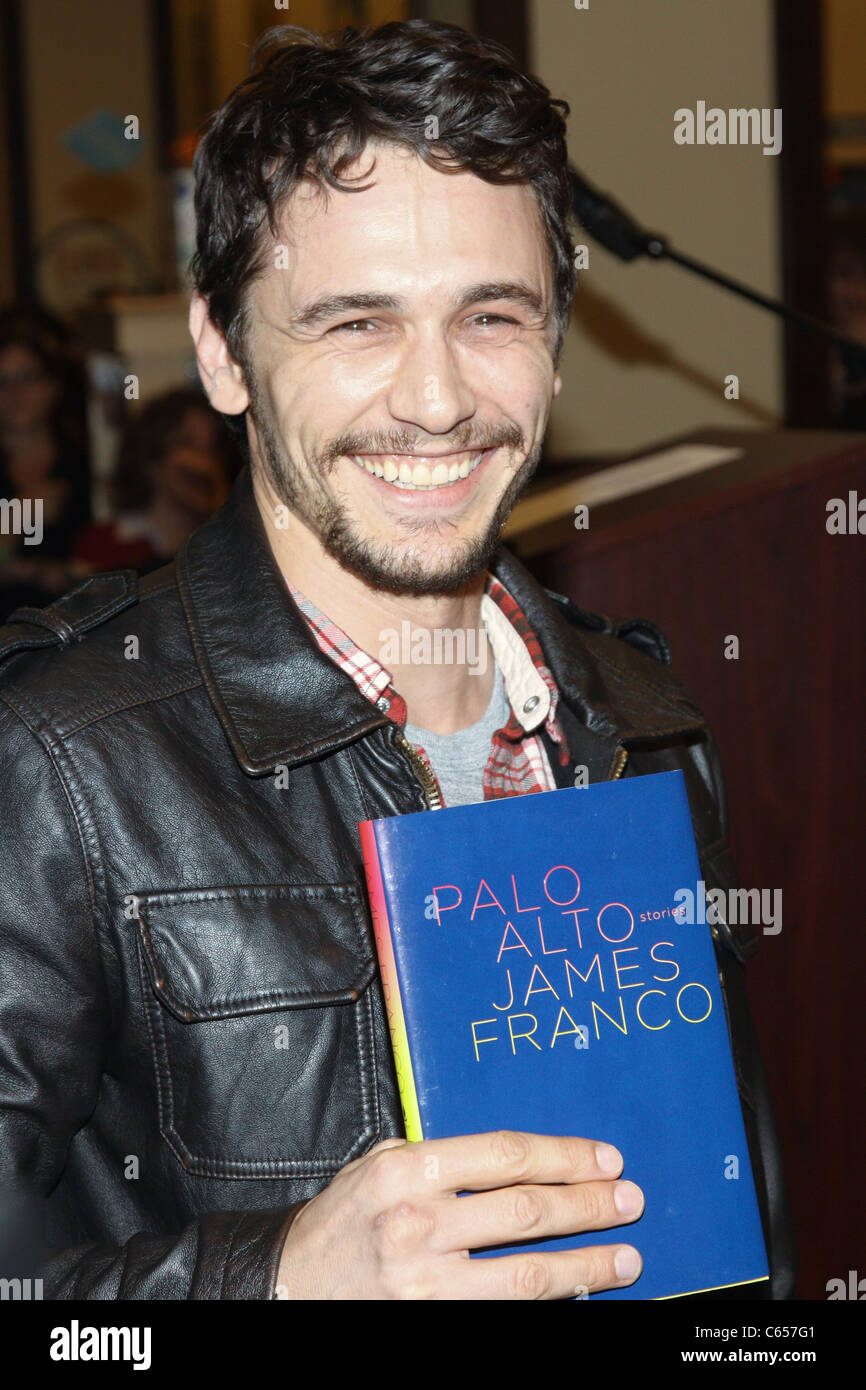 James Franco at in-store appearance for James Franco Book Signing for PALO ALTO, Barnes and Noble Book Store Tribeca, New York, Stock Photo