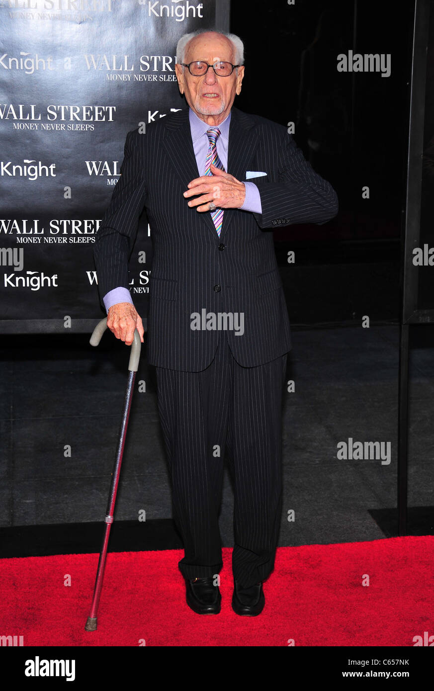 Eli Wallach at arrivals for Wall Street 2: Money Never Sleeps Premiere, The Ziegfeld Theatre, New York, NY September 20, 2010. Photo By: Gregorio T. Binuya/Everett Collection Stock Photo