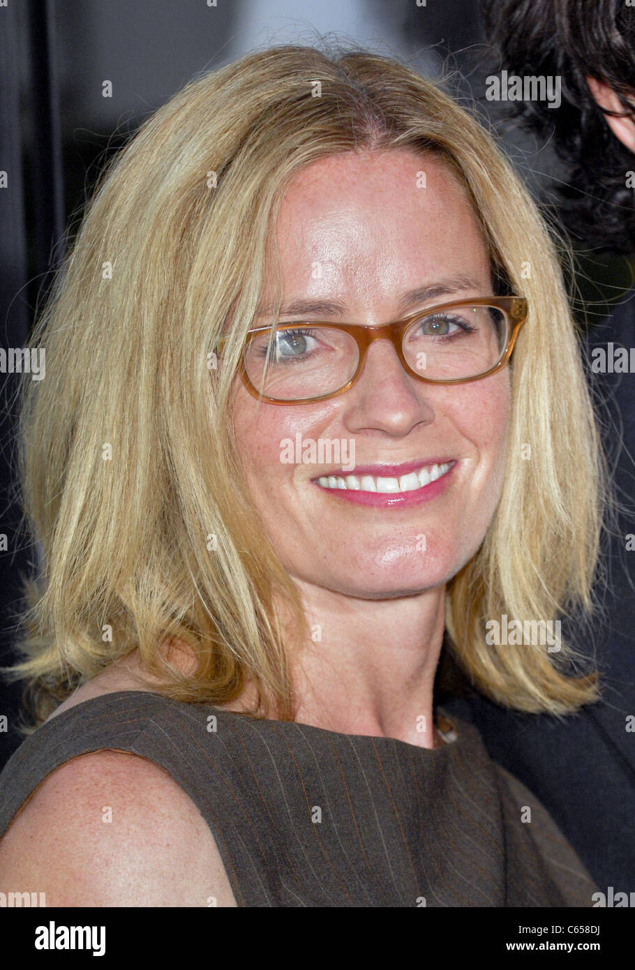 Elisabeth Shue at arrivals for WAITING FOR SUPERMAN Premiere, Paramount Theatre, Los Angeles, CA September 20, 2010. Photo By: Elizabeth Goodenough/Everett Collection Stock Photo