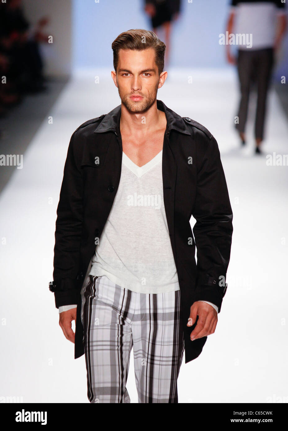 Kids nice bedrooms, Dr west kanye is in the building Bright Natural blue eyes pictures, Costelloe paul spring runway