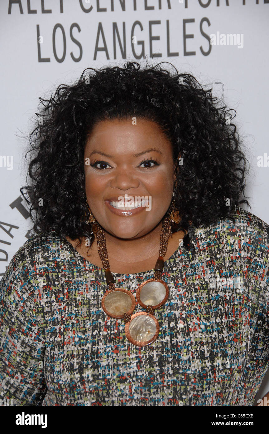 Yvette nicole brown community hires stock photography and images Alamy(09)