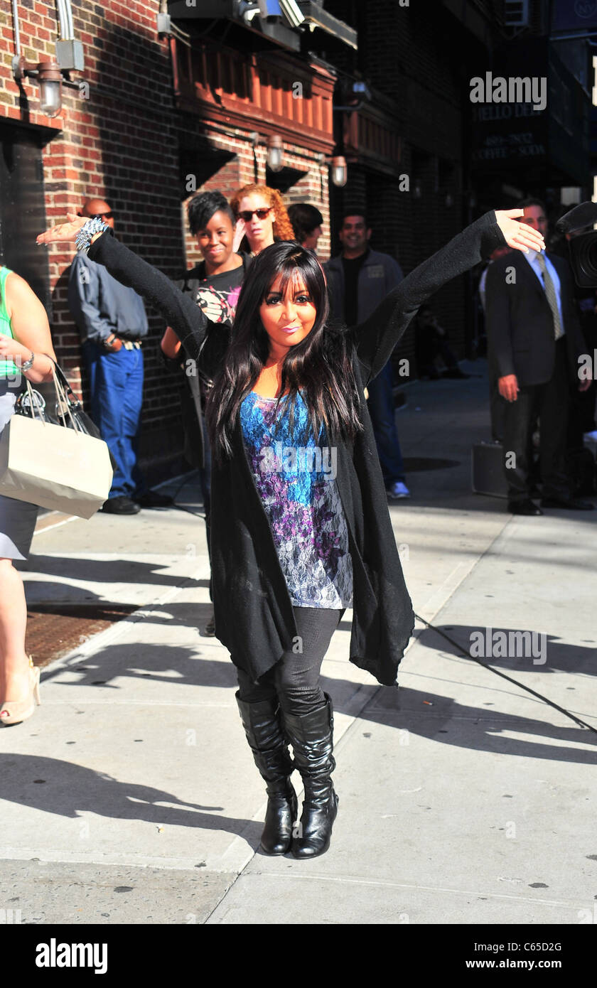 Nicole 'Snooki' Polizzi at talk show appearance for The Late Show with  David Letterman - TUE, Ed Sullivan Theater, New York, NY Stock Photo - Alamy
