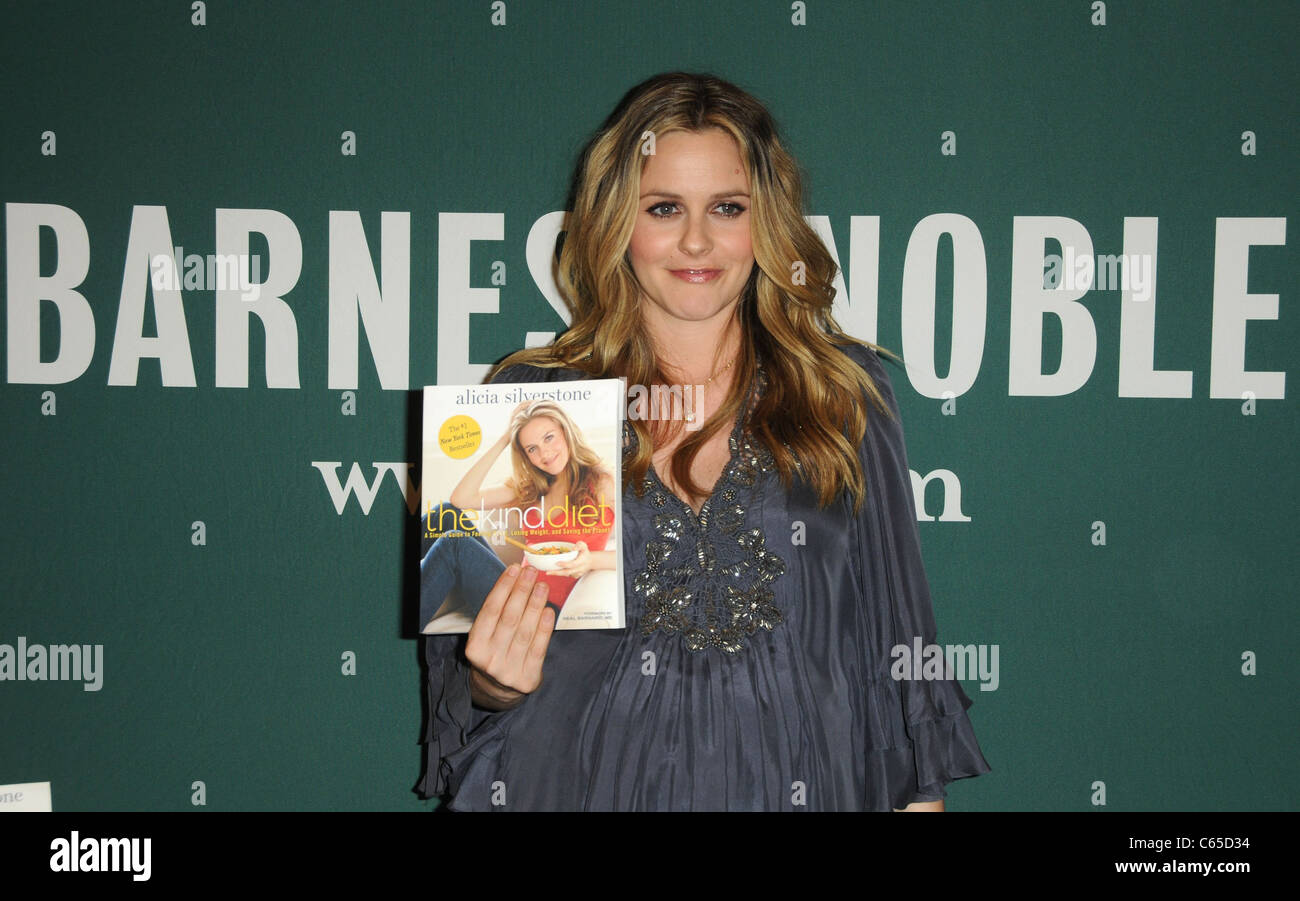 Alicia Silverstone at a public appearance for Alicia Silverstone at Booksigning for THE KIND DIET, Barnes & Noble, Los Angeles, Stock Photo