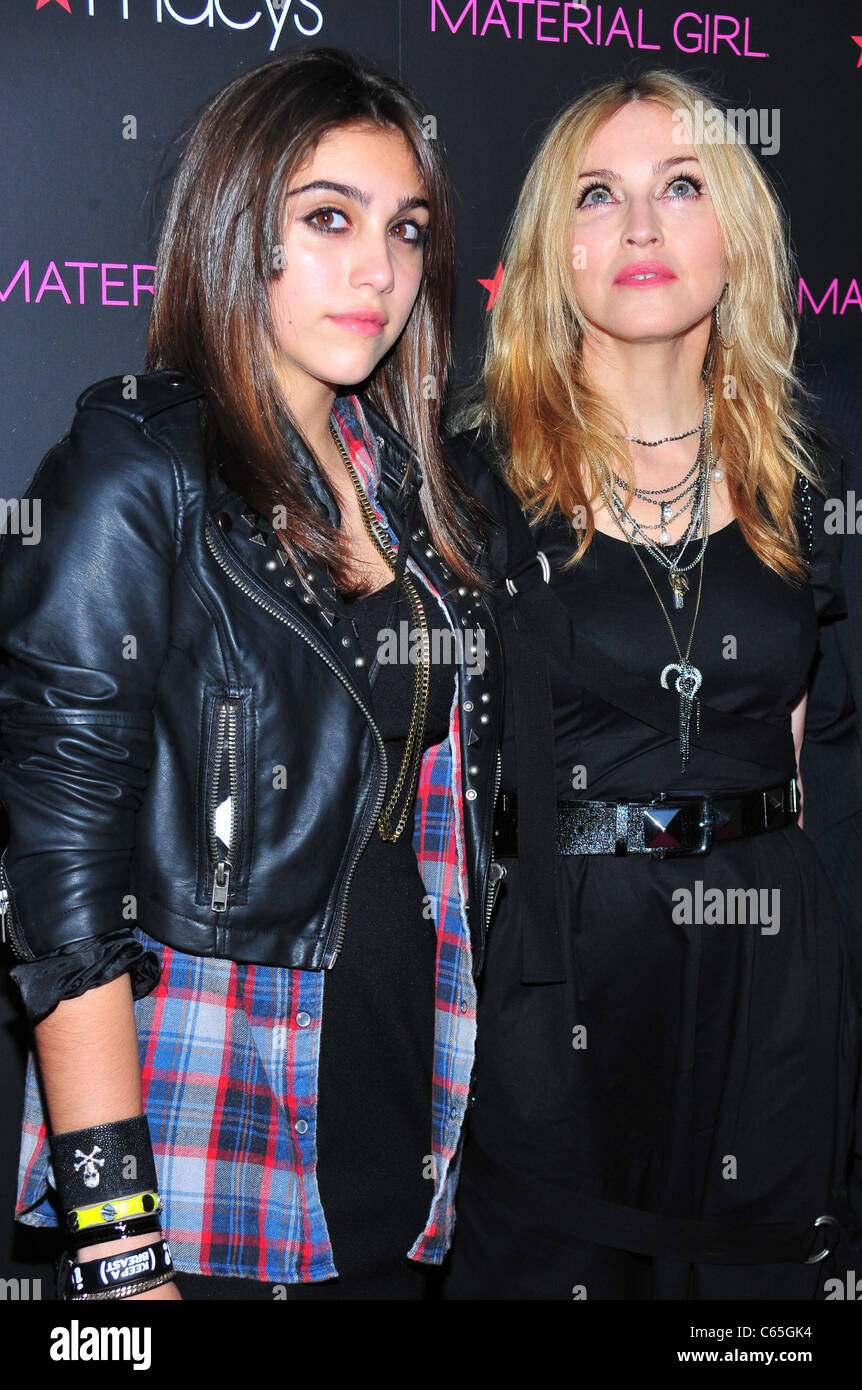 Madonna, Lourdes Leon, aka Lola at in-store appearance for The Material Girl Collection Launch, Macy's Herald Square Department Stock Photo