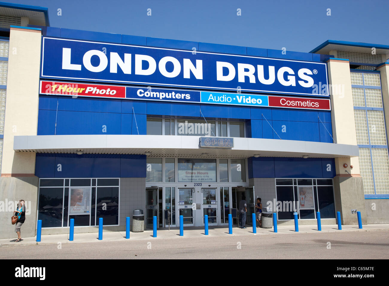 London drugs hires stock photography and images Alamy