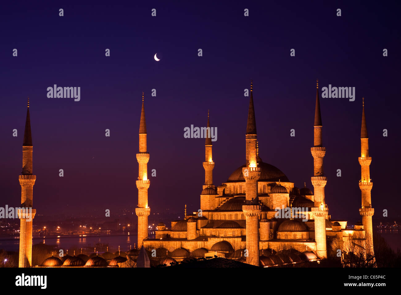 Turkey, Istanbul, Blue Mosque at night Stock Photo - Alamy