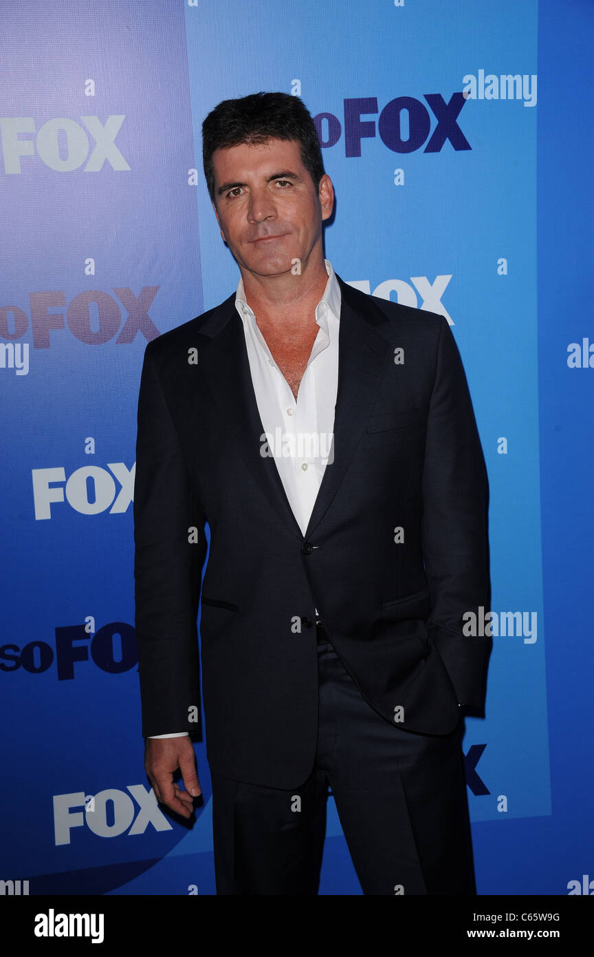 Simon cowell hi-res stock photography and images - Alamy