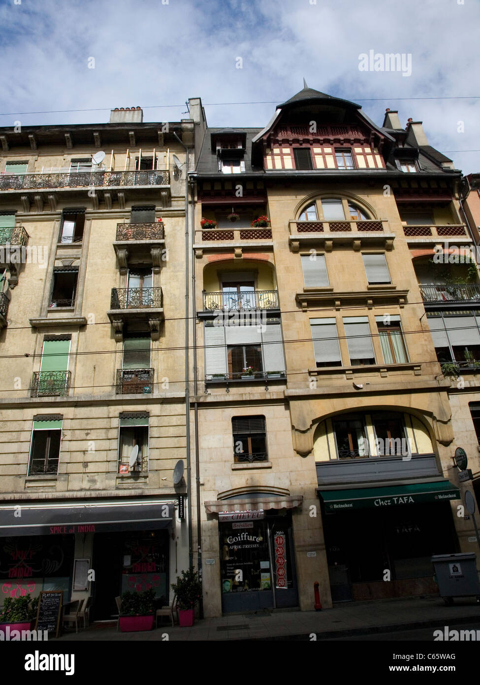 Geneva's Rue Lausanne Buildings and shops Stock Photo Alamy