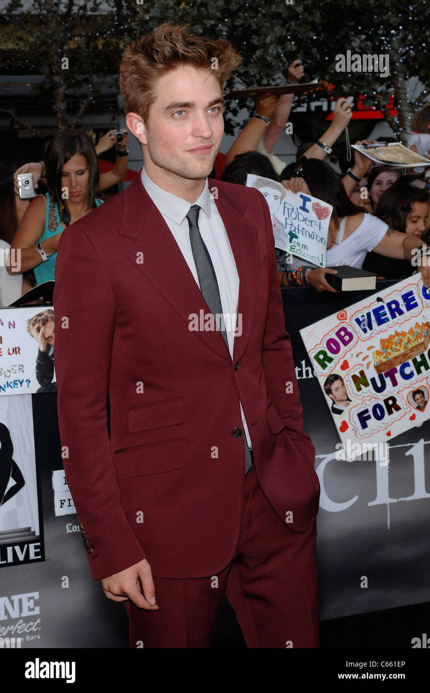 Robert Pattinson a suit) at arrivals for THE TWILIGHT SAGA: ECLIPSE Premiere, Nokia Theatre L.A. LIVE, Los Angeles, CA June 24, 2010. Photo By: Michael Germana/Everett Collection Stock Photo - Alamy