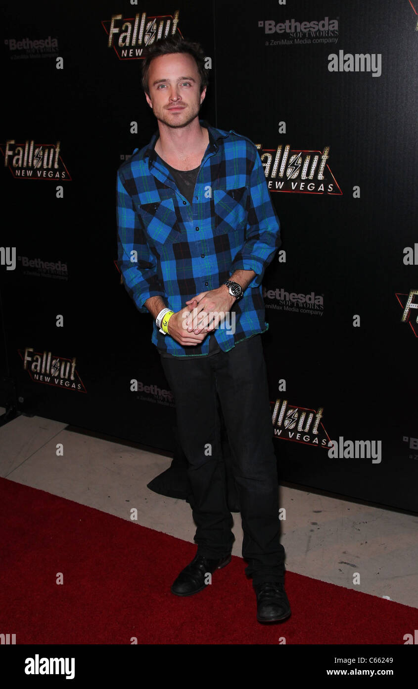 ron Paul In Attendance For Fallout New Vegas Launch Party Rain At Palms Resort Casino Las Vegas Nv October 16 10 Photo By Mora Everett Collection Stock Photo Alamy