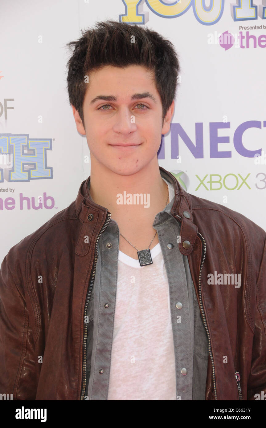 David henrie hi-res stock photography and images - Alamy