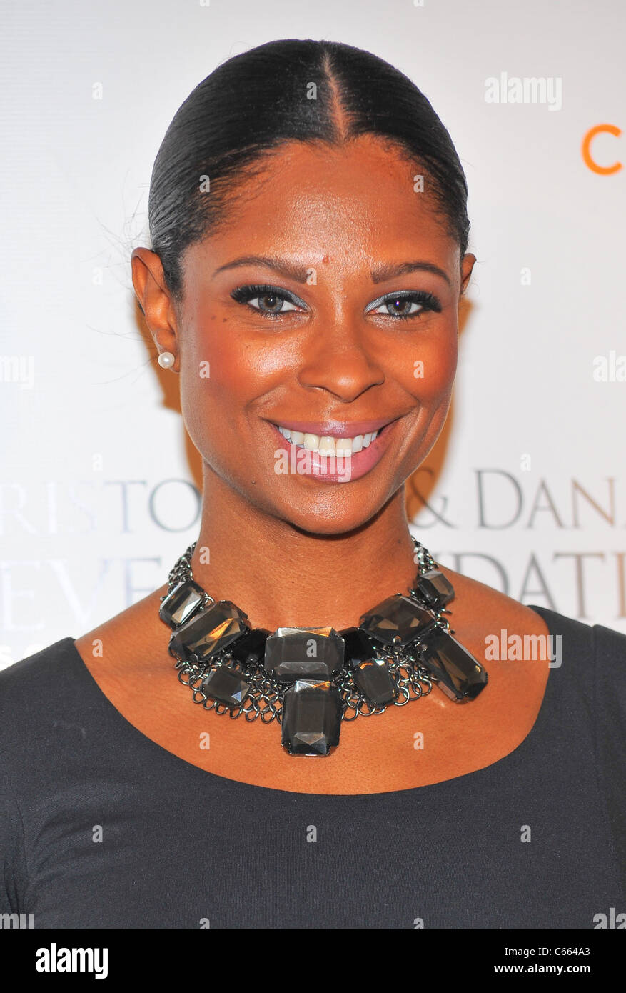 Jennifer Williams at arrivals for A Magical Evening The Reeve Foundation 20th Anniversary Gala