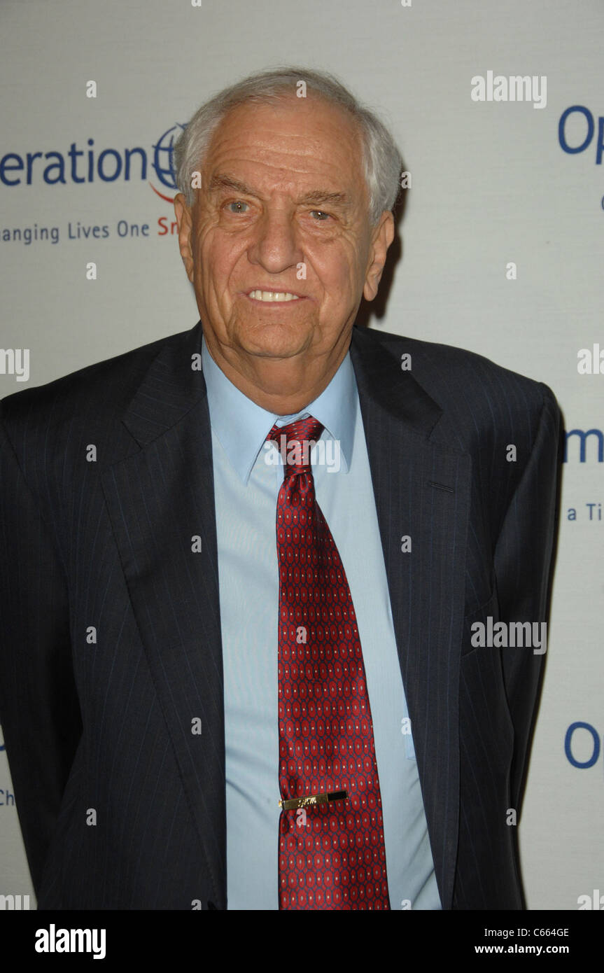 Garry Marshall at arrivals for Operation Smile's 9th Annual Smile Gala