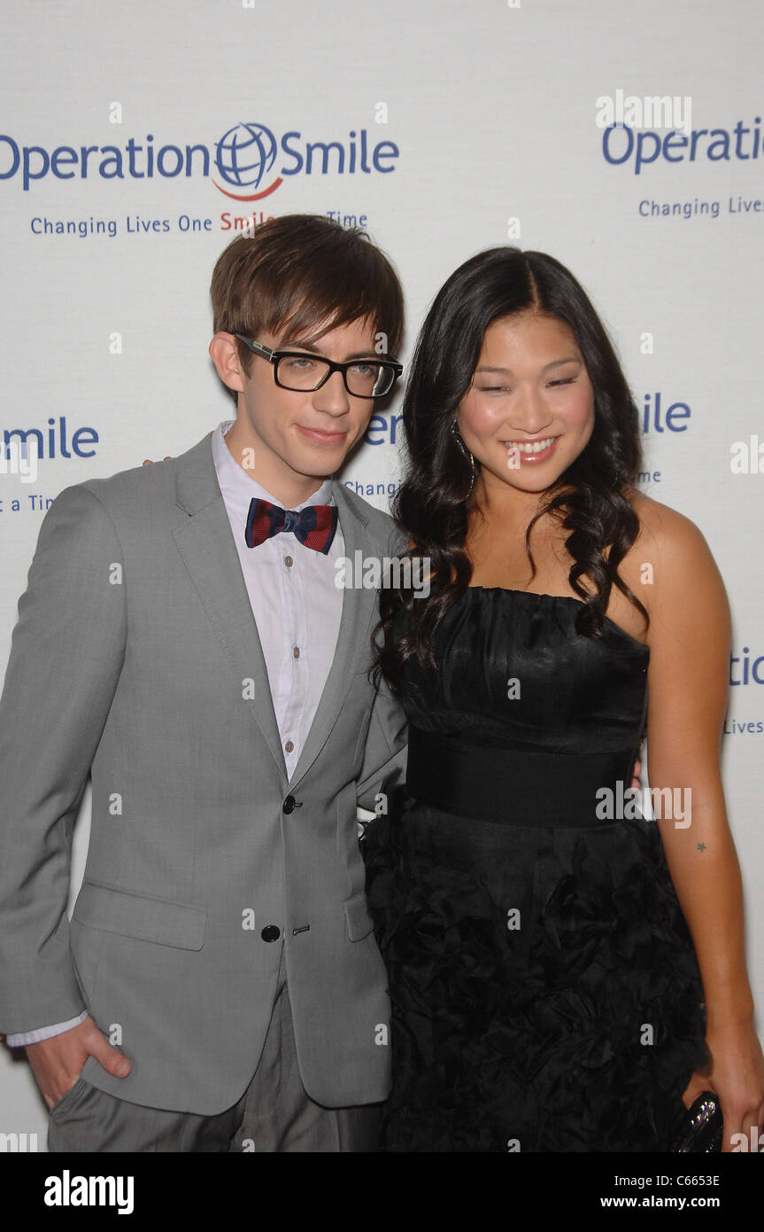 Kevin McHale, Jenna Ushkowitz at arrivals for Operation Smile's 9th Annual Smile Gala, Beverly Hilton Hotel, Beverly Hills, CA September 24, 2010. Photo By: Michael Germana/Everett Collection Stock Photo