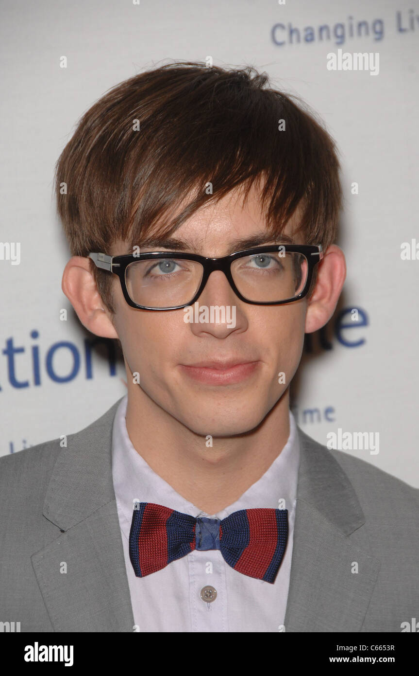 Kevin McHale at arrivals for Operation Smile's 9th Annual Smile Gala, Beverly Hilton Hotel, Beverly Hills, CA September 24, 2010. Photo By: Michael Germana/Everett Collection Stock Photo