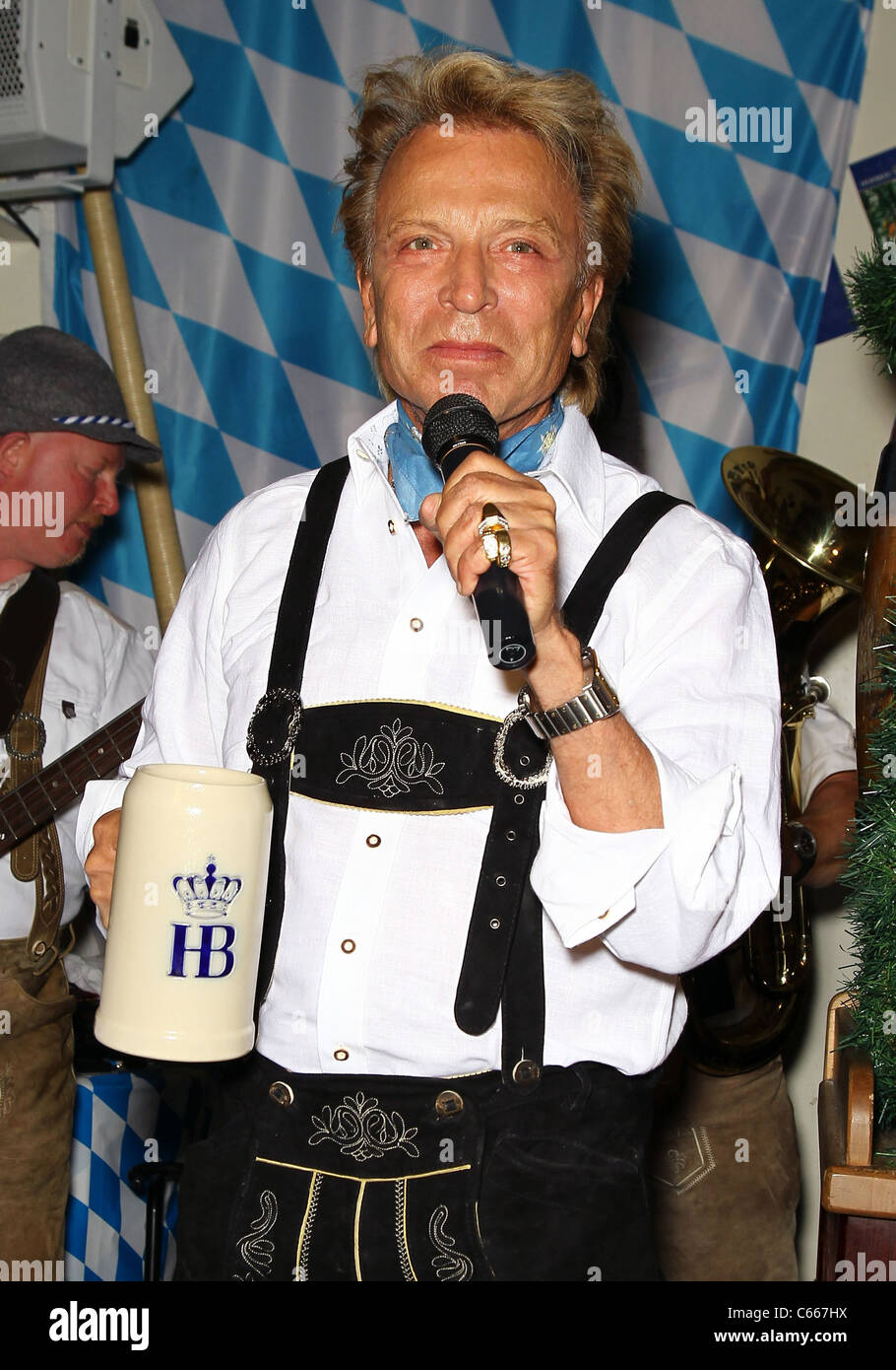 Siegfried Fischbacher in attendance for Siegfried Fischbacher taps the