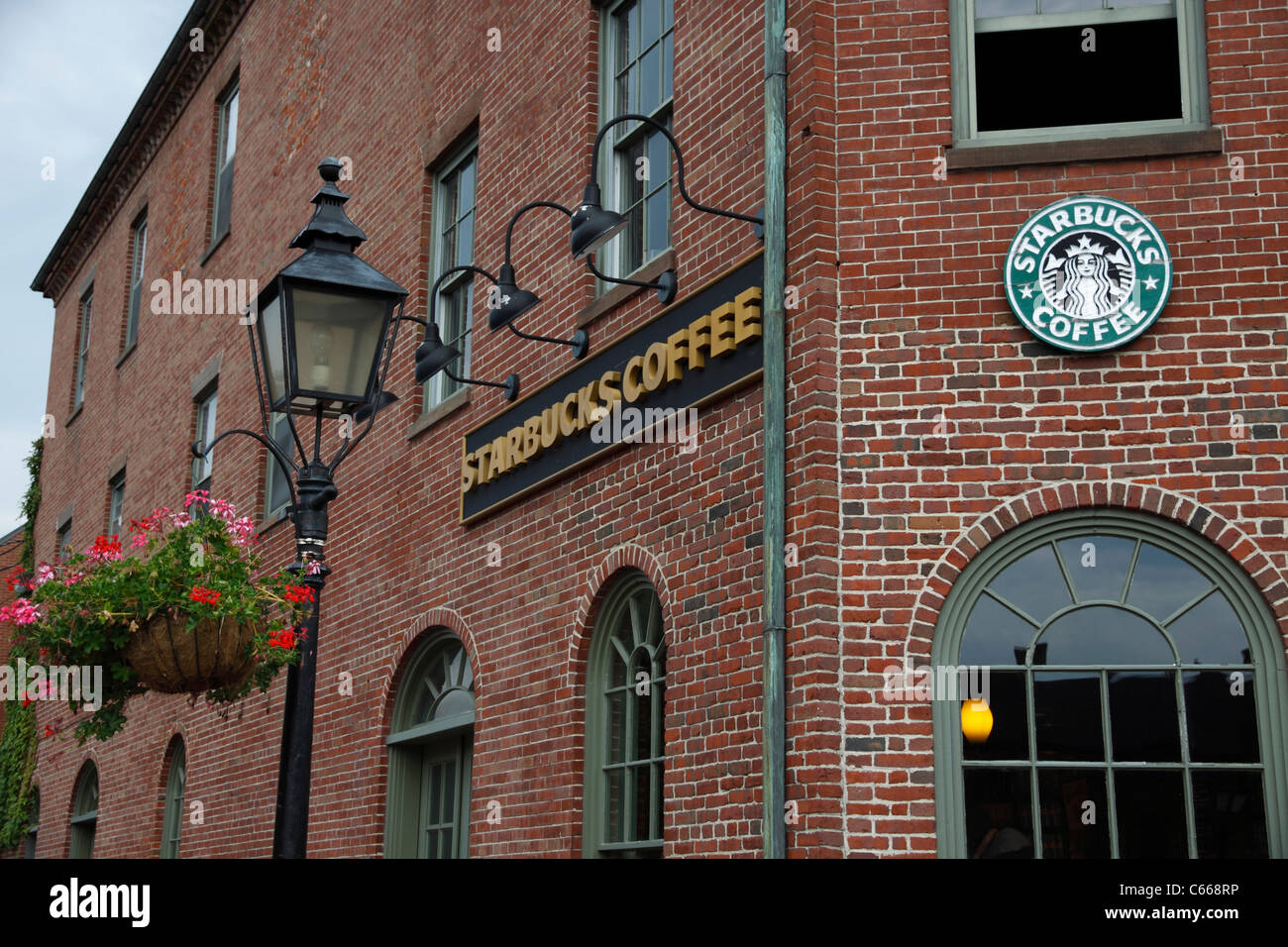 Starbucks Coffee shop Newburyport Massachusetts USA Stock Photo Alamy