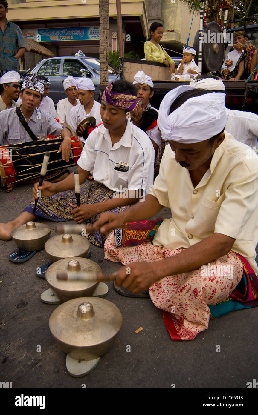 Gamelan drums outlet