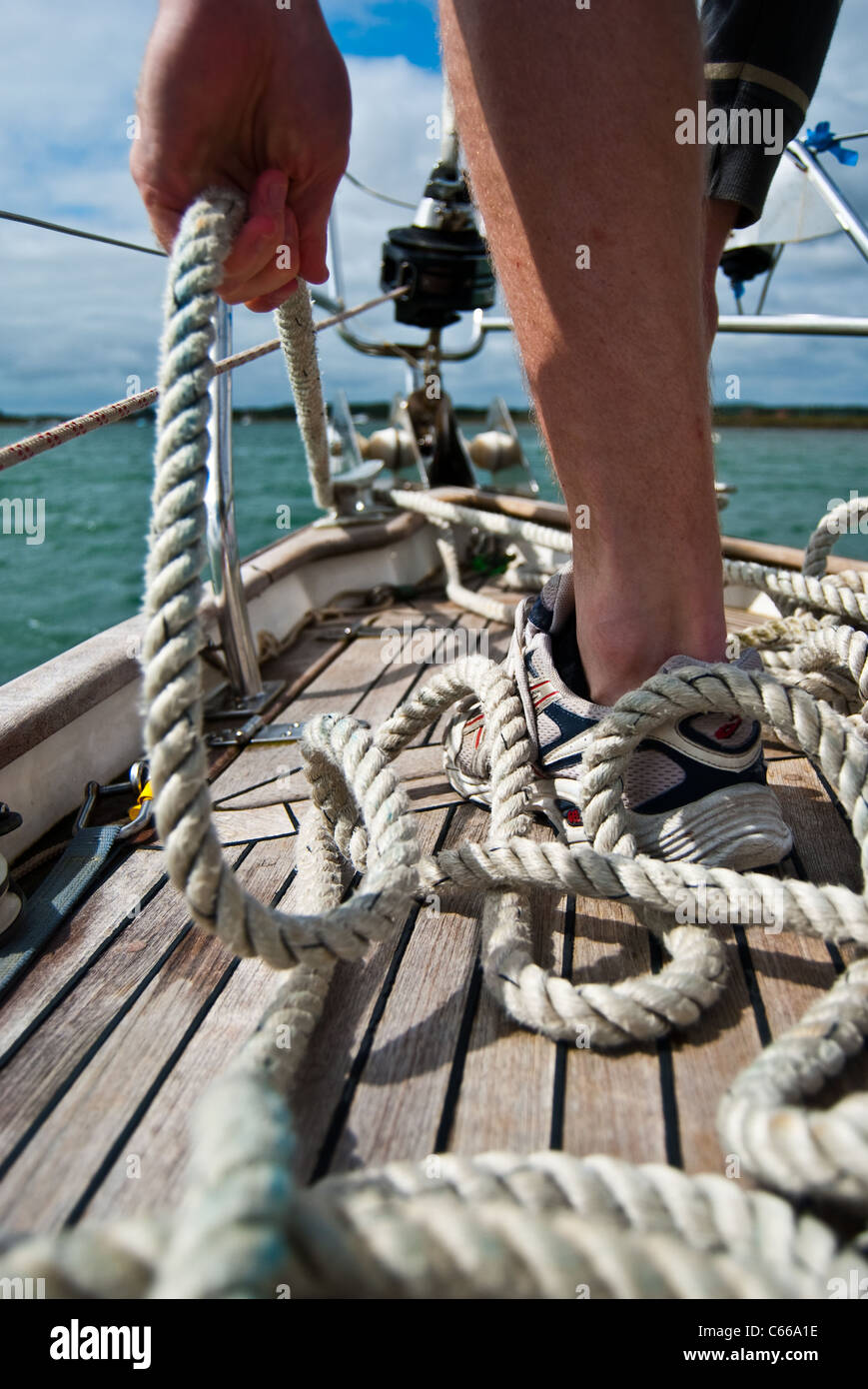 Rope handling hires stock photography and images Alamy