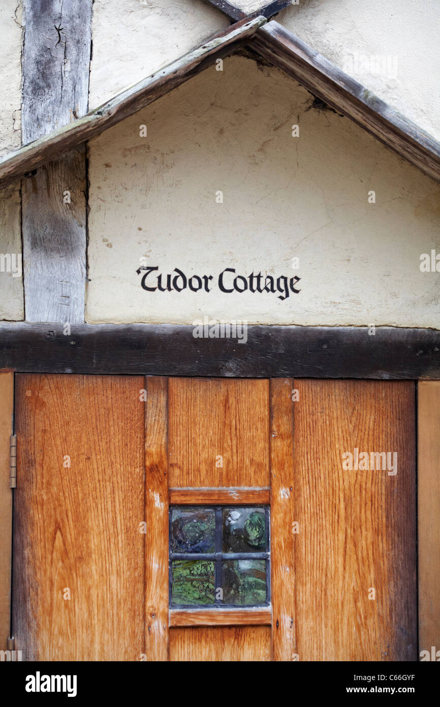Tudor cottage door in Romsey, Hampshire, UK in August Stock Photo