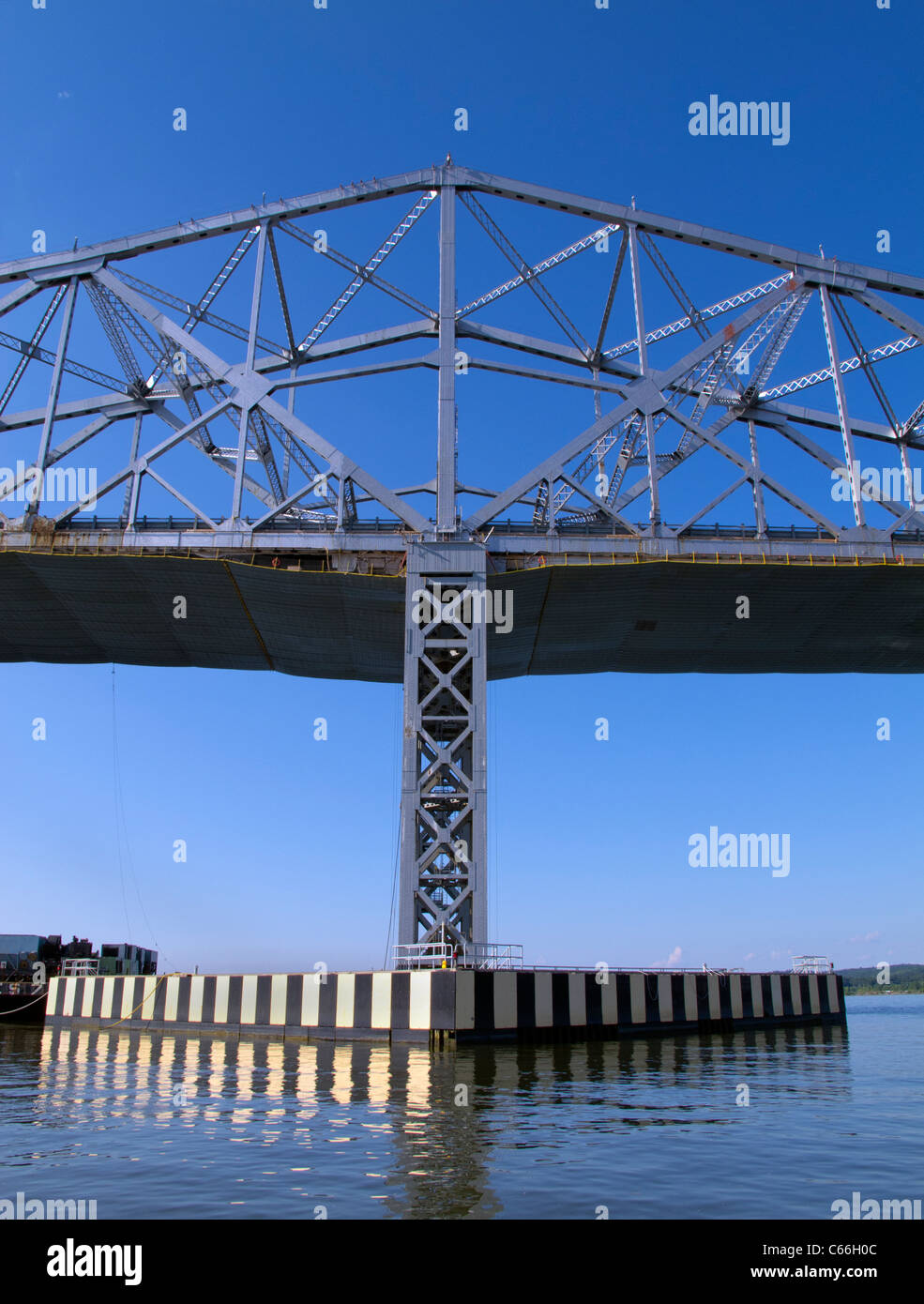 Tappan Zee Bridge over the Hudson river Stock Photo Alamy