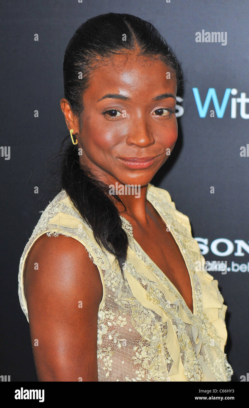 Genevieve Jones at arrivals for FRIENDS WITH BENEFITS Premiere, The Ziegfeld Theatre, New York, NY July 18, 2011. Photo By: Gregorio T. Binuya/Everett Collection Stock Photo