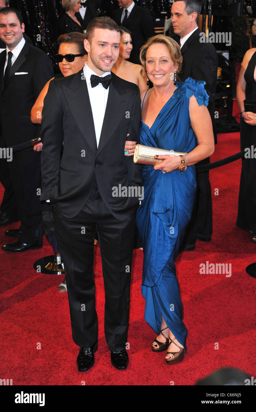 Justin Timberlake, Mother Lynn Harless at arrivals for The 83rd Academy Awards Oscars - Arrivals Part 2, The Kodak Theatre, Los Stock Photo