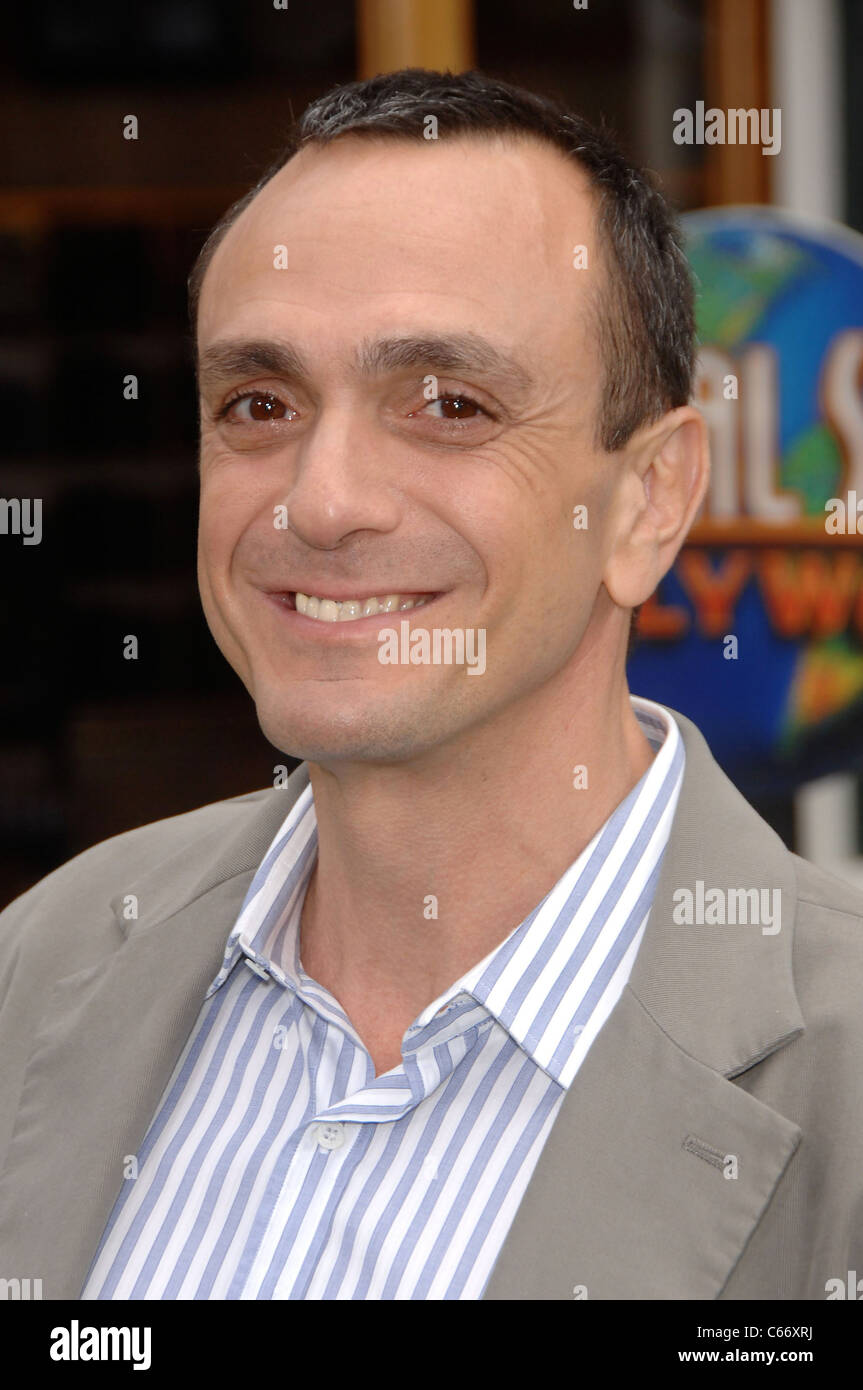 Hank Azaria at arrivals for HOP Premiere, Universal CityWalk, Los Angeles, CA March 27, 2011. Photo By: Michael Germana/Everett Stock Photo