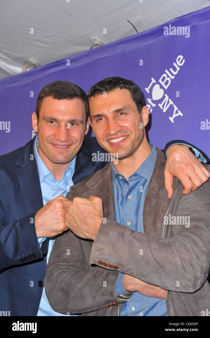 Vitali Klitschko, Wladimir Klitschko at arrivals for KLITSCHKO Premiere