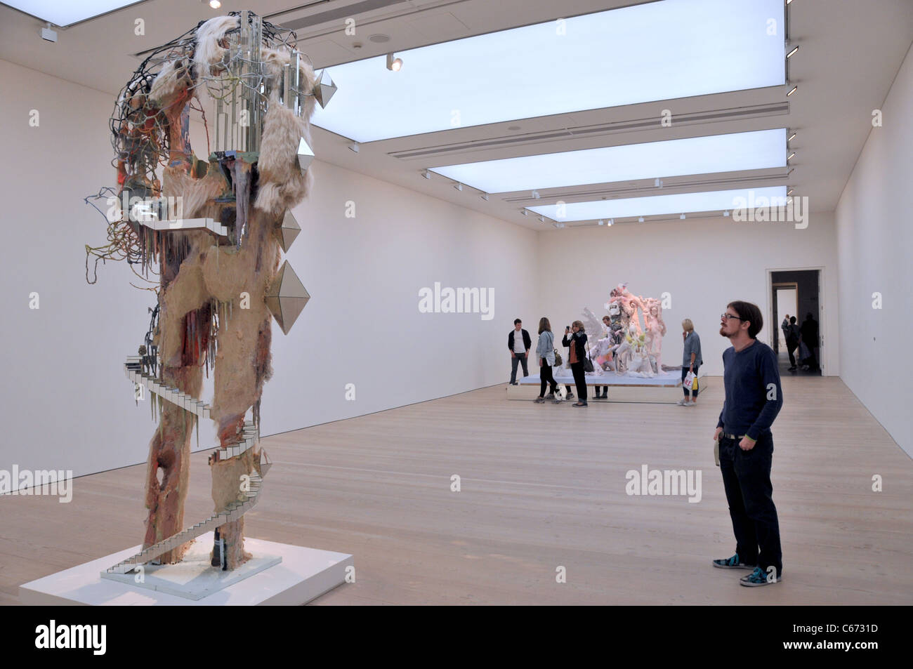 Saatchi gallery london hires stock photography and images Alamy