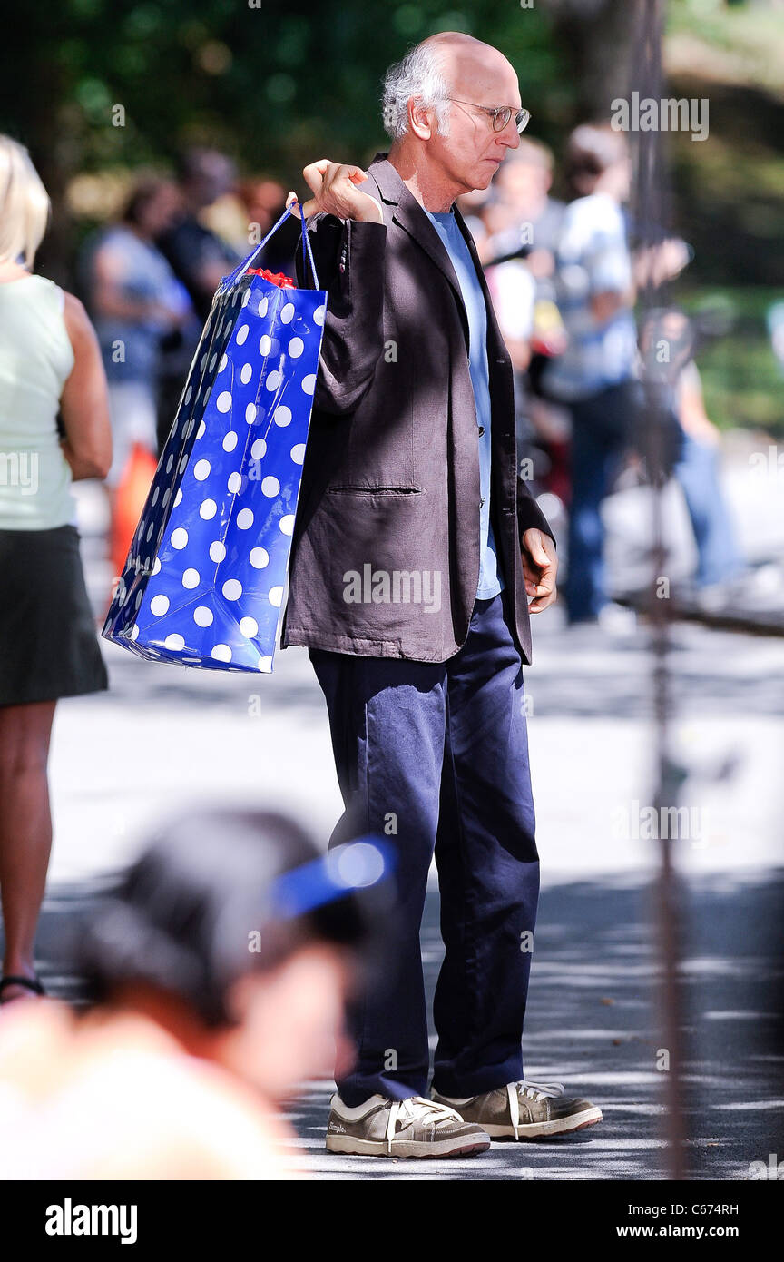 Larry David, films a scene at the 'Curb Your Enthusiasm' movie set in  Central Park out and about for CELEBRITY CANDIDS - FRIDAY, , New York, NY  August 27, 2010. Photo By: