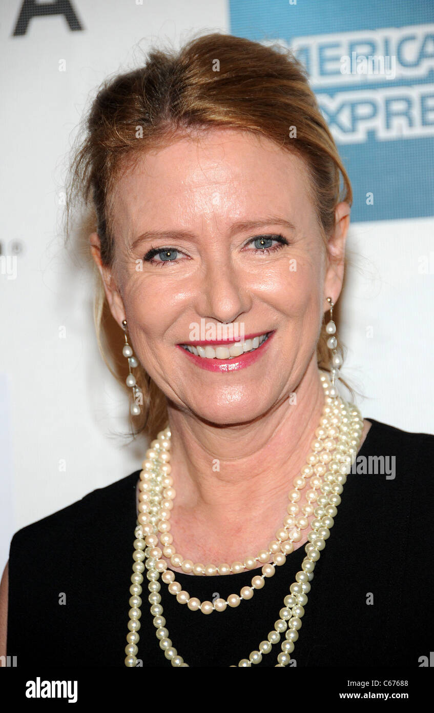 Eve plumb hi-res stock photography and images - Alamy