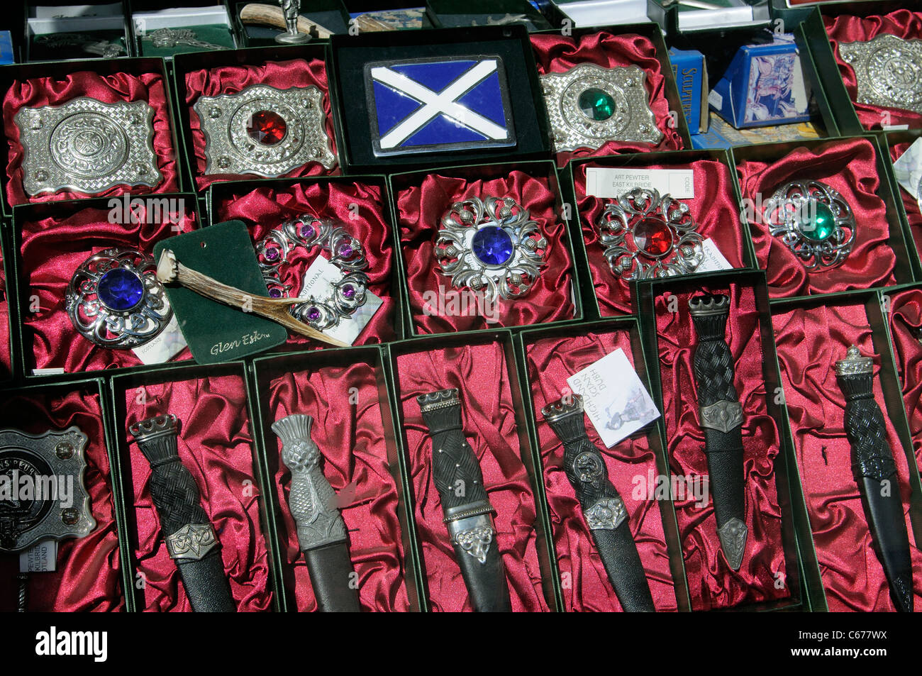 Souvenir Knives High Resolution Stock Photography and Images Alamy