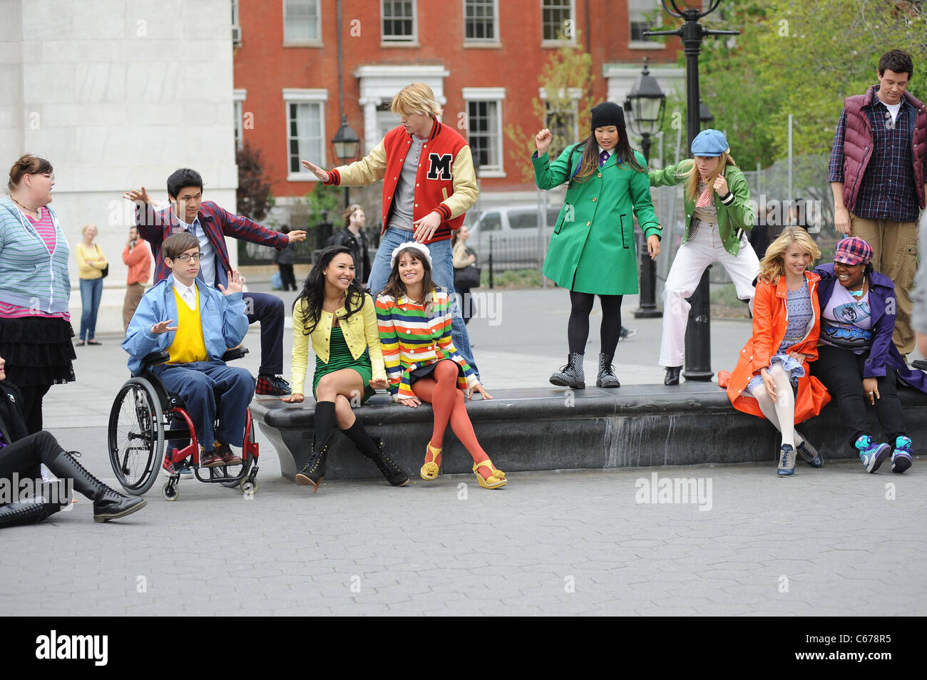 Cast of Glee on location for GLEE Season 2 Filming On Location in  Washington Square Park, West Village, New York, NY April 29, 2011. Photo  By: Kristin Callahan/Everett Collection Stock Photo - Alamy