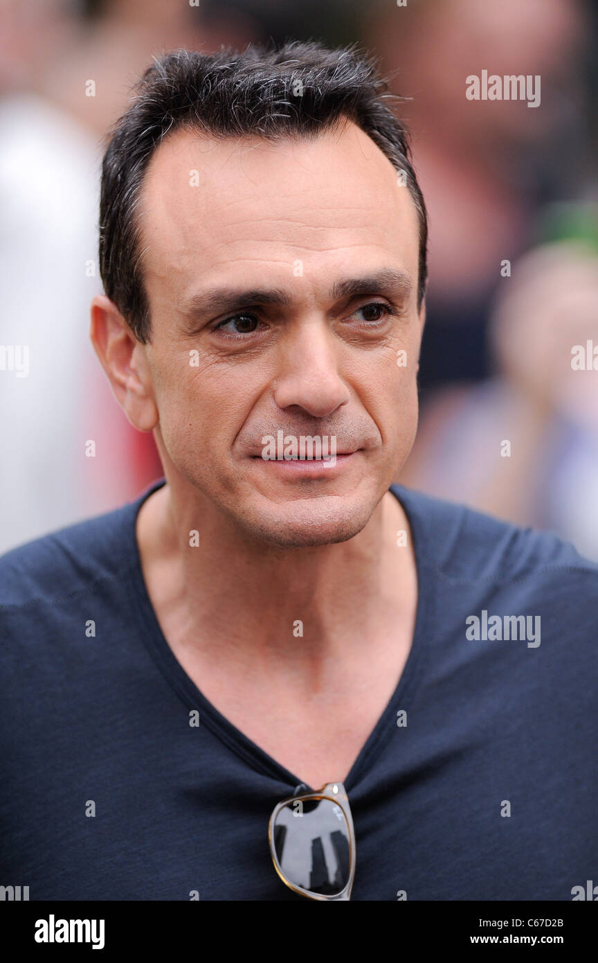 Hank Azaria, attends the New York Smurf Week kick off ceremony at