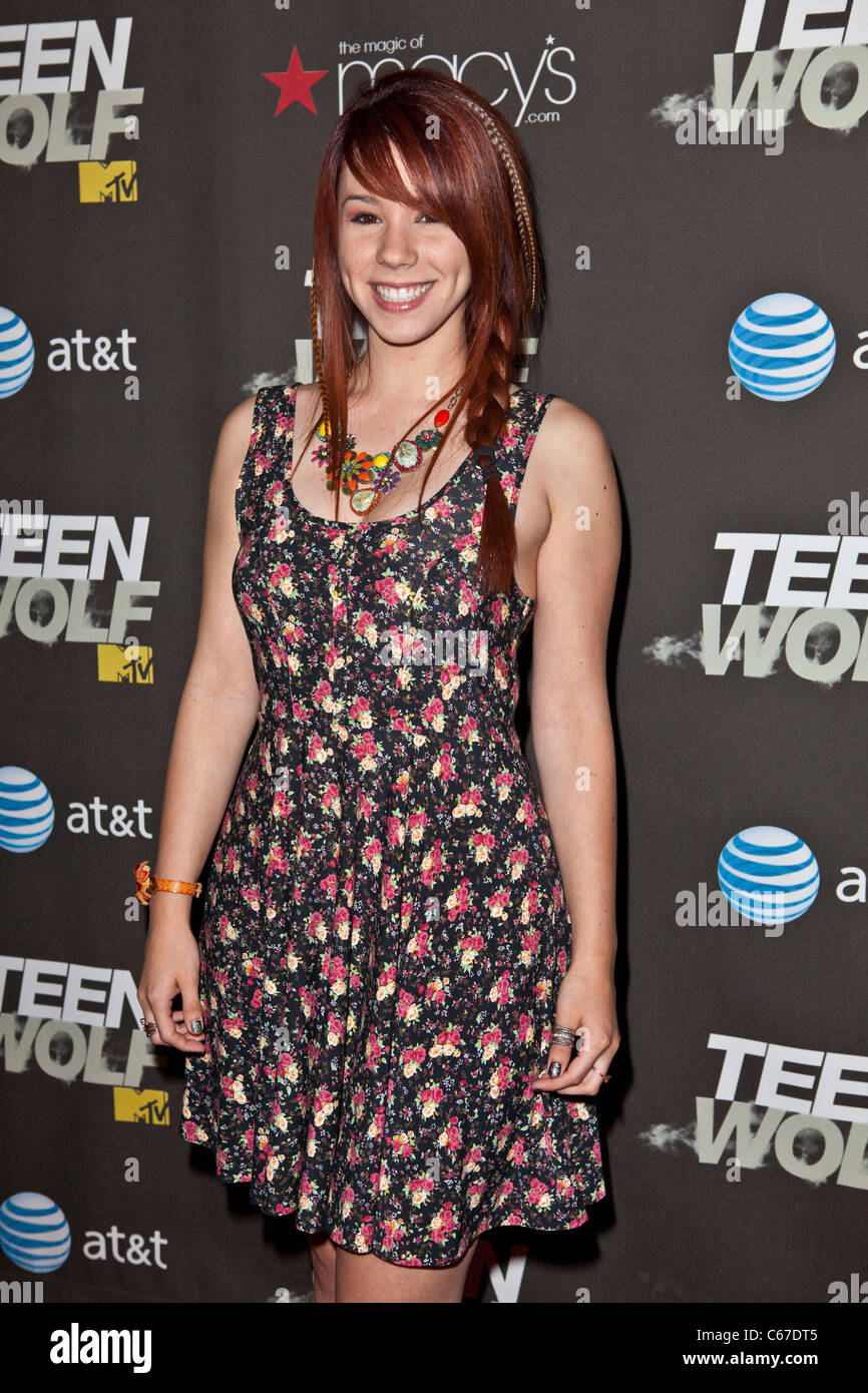 Jillian Reed at arrivals for TEEN WOLF Premiere Party, The Roosevelt Hotel, Los Angeles, CA May 25, 2011. Photo By: Emiley Schweich/Everett Collection Stock Photo