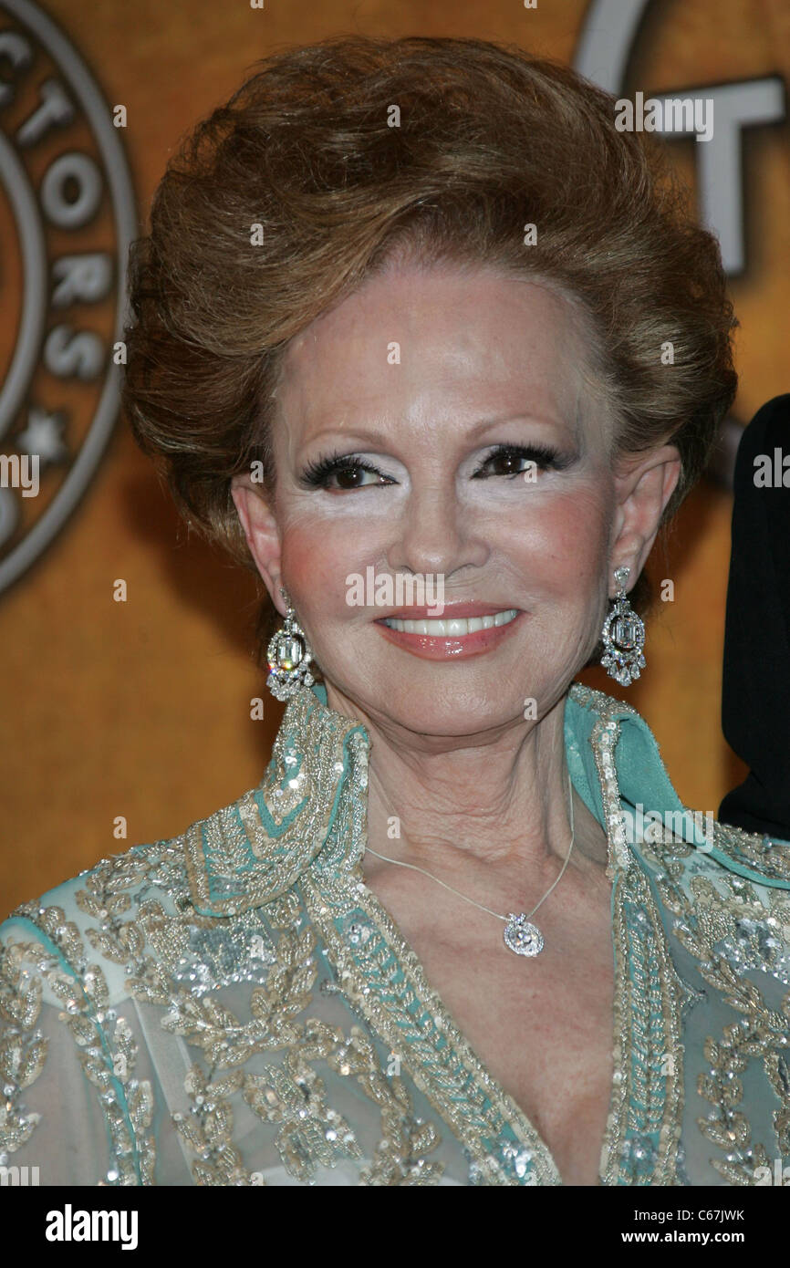 Tova borgnine hi-res stock photography and images - Alamy