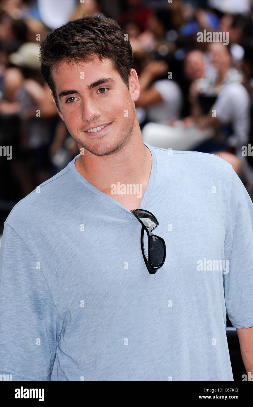 Professional tennis player John Isner, visits the 'Late Show With David Letterman' taping out and about for CELEBRITY CANDIDS - Stock Photo