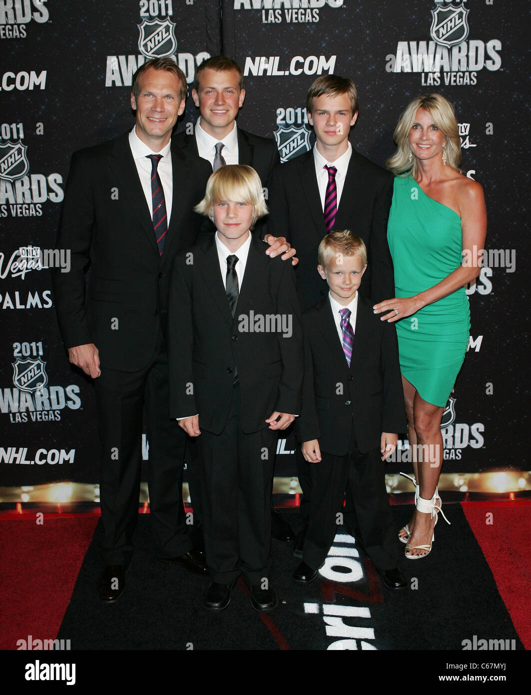 Nicklas Lidstrom, family at arrivals for 2011 National Hockey League