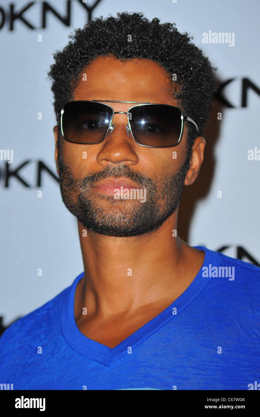 Eric Benét at arrivals for DKNY Sunglass Soiree at The Beach, Dream Downtown, New York, NY July 26, 2011. Photo By: Gregorio T. Stock Photo