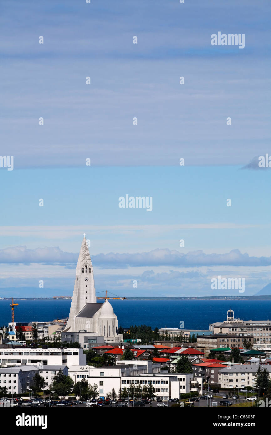 Perlan View Hallgrimskirkja cathedral city view hi-res stock photography and images ...