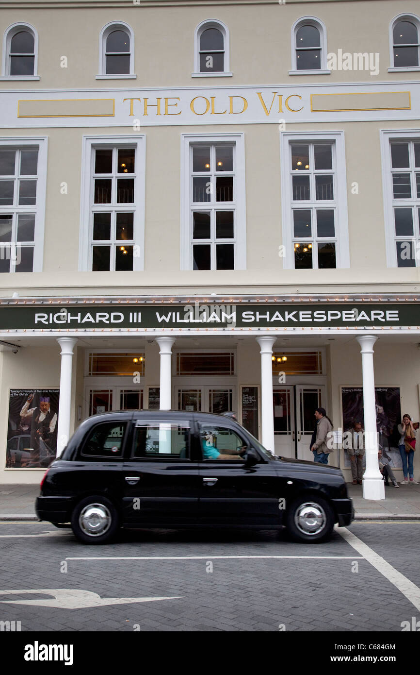 The old vic theatre theater hi-res stock photography and images - Alamy