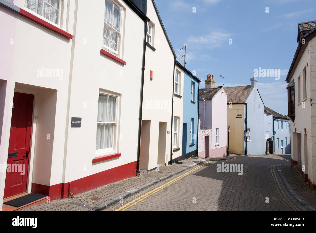 Tenby, walled seaside town in Pembrokeshire, Carmarthen Bay, South West Wales. Photo:Jeff Gilbert Stock Photo