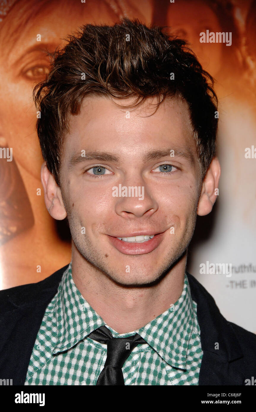 Devon Graye