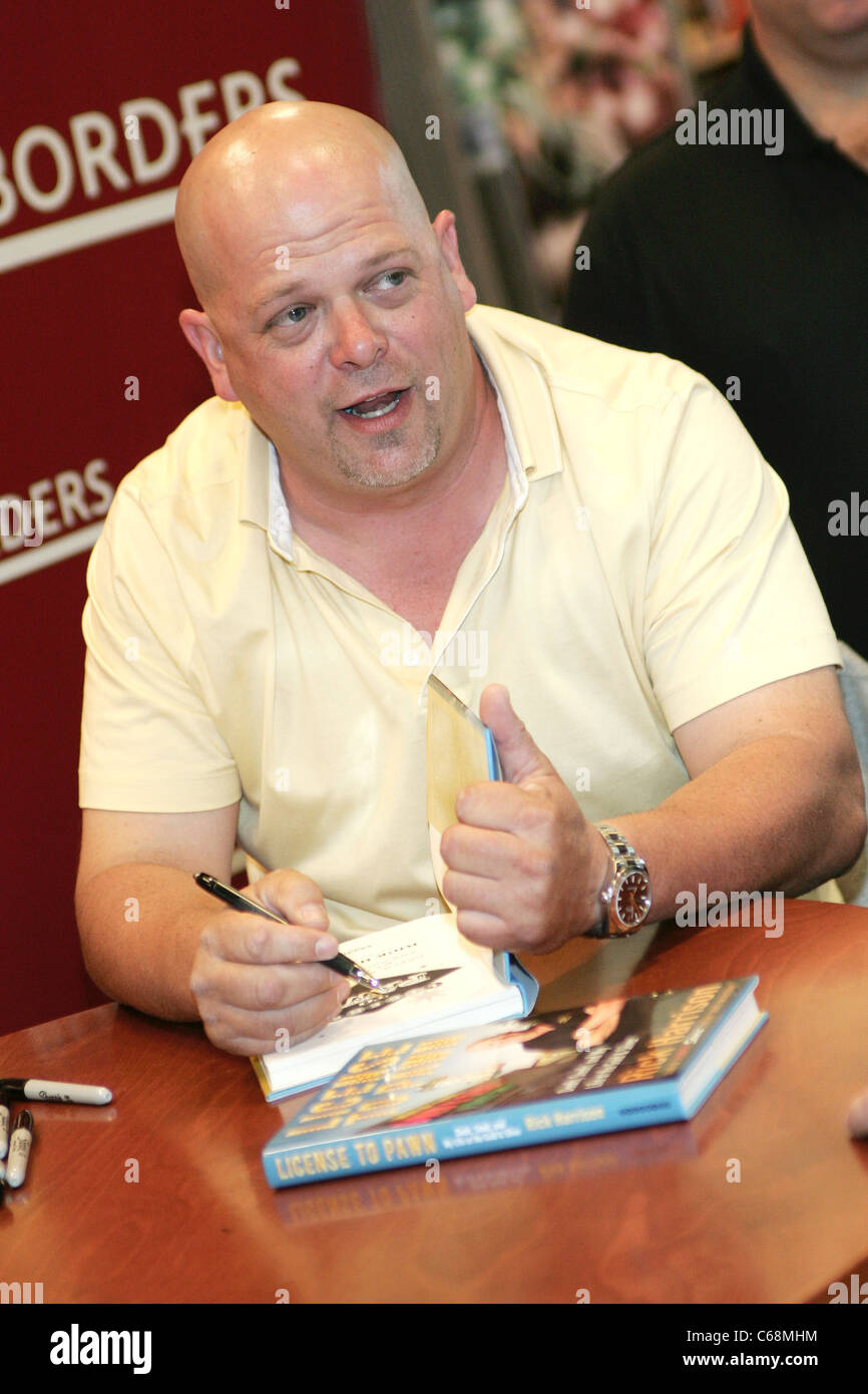 Rick Harrison at instore appearance for Rick Harrison LICENSE TO PAWN
