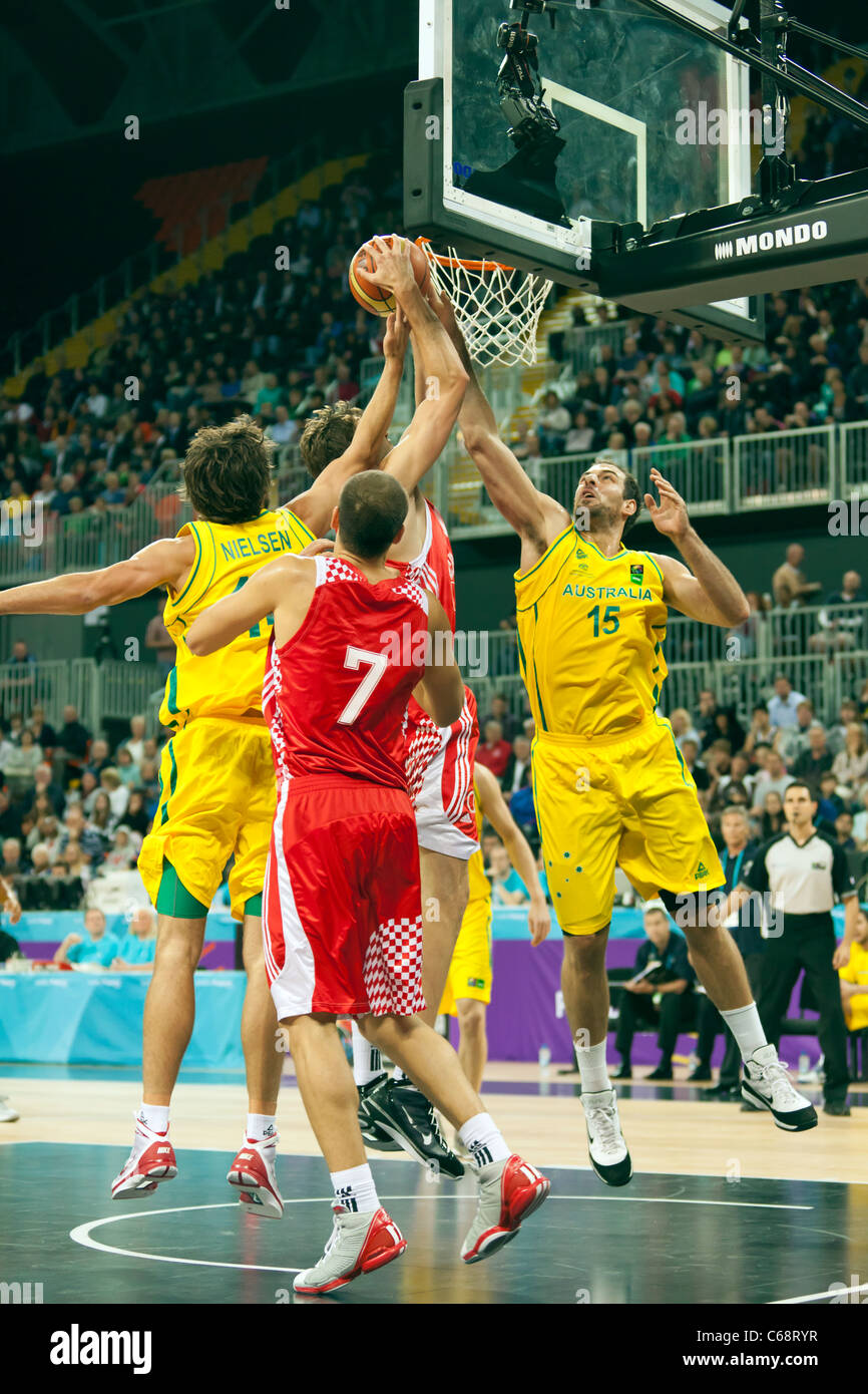 Bojan BOGDANOVIĆ (7), Matthew NIELSEN (14), Aleks MARIĆ (15), Australia ...