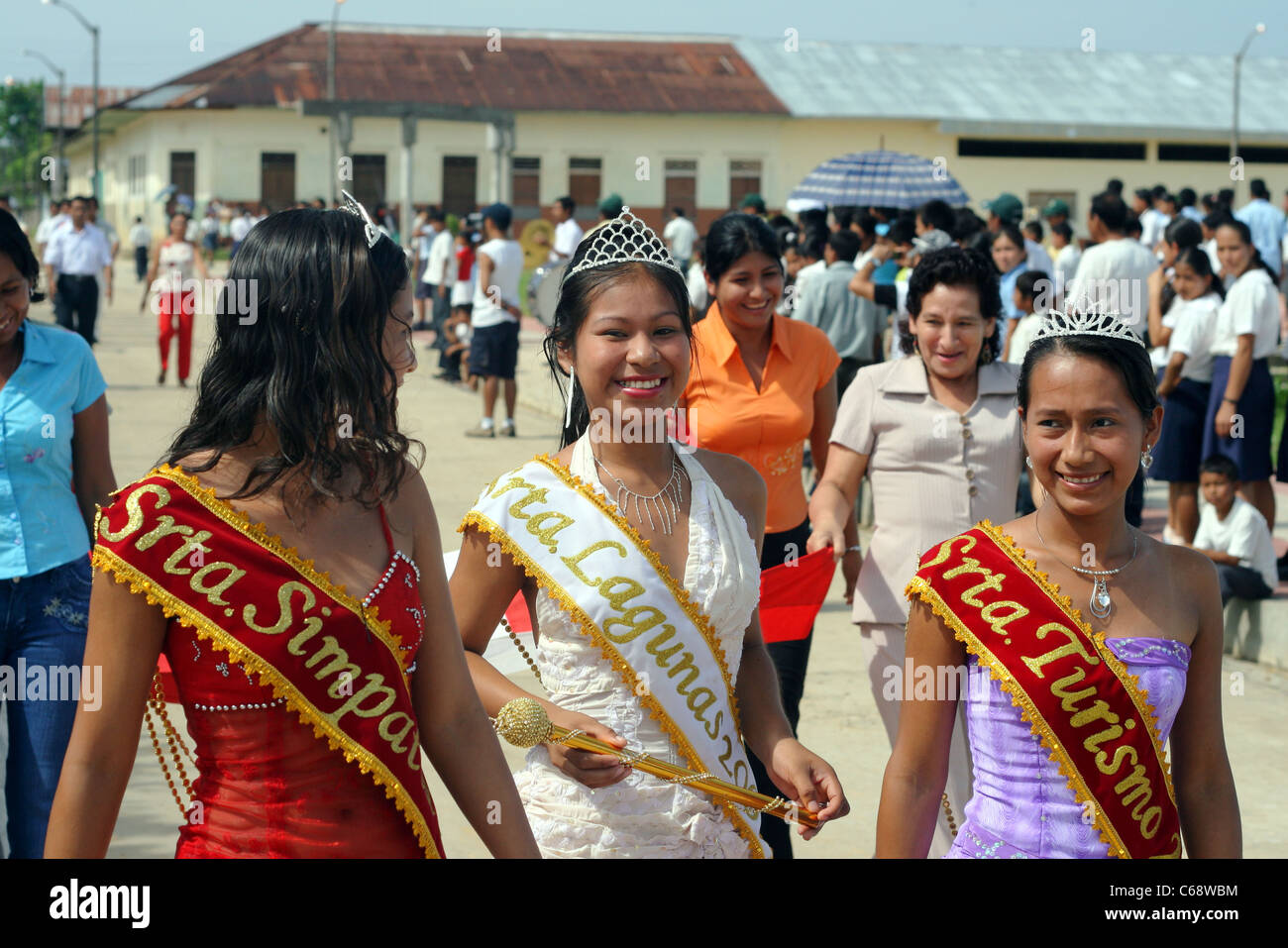 Beauty queens at the feast of the Immaculate Concepcion, Lagunas, Loreto, Peru, South America Stock Photo