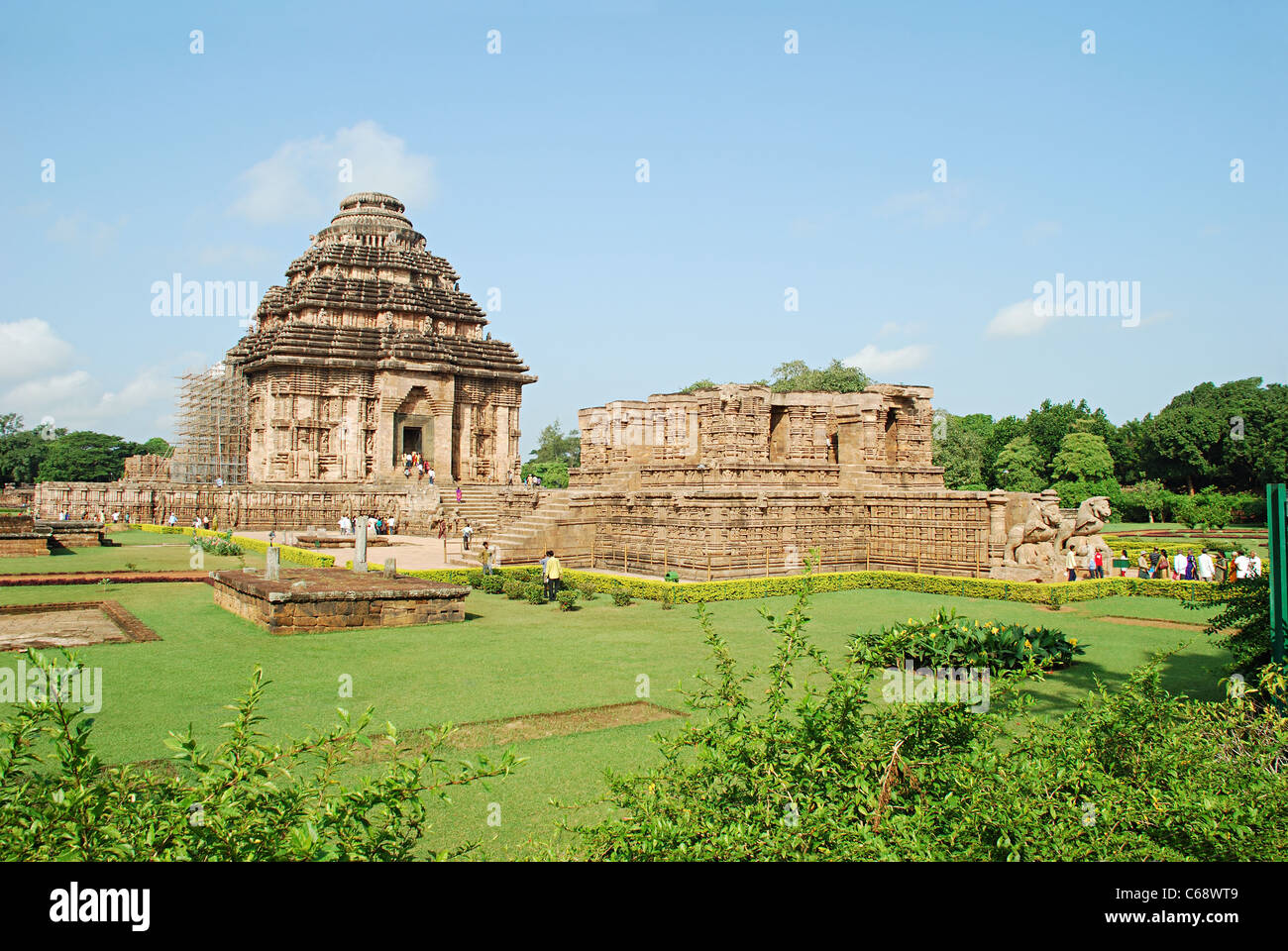 DPS Pagoda Tour 112 RP tecton13 ジャンク扱い 2024 DPS Pagoda Tour 112 RP 178cm Used Demo Skis w Bindings - Powder7